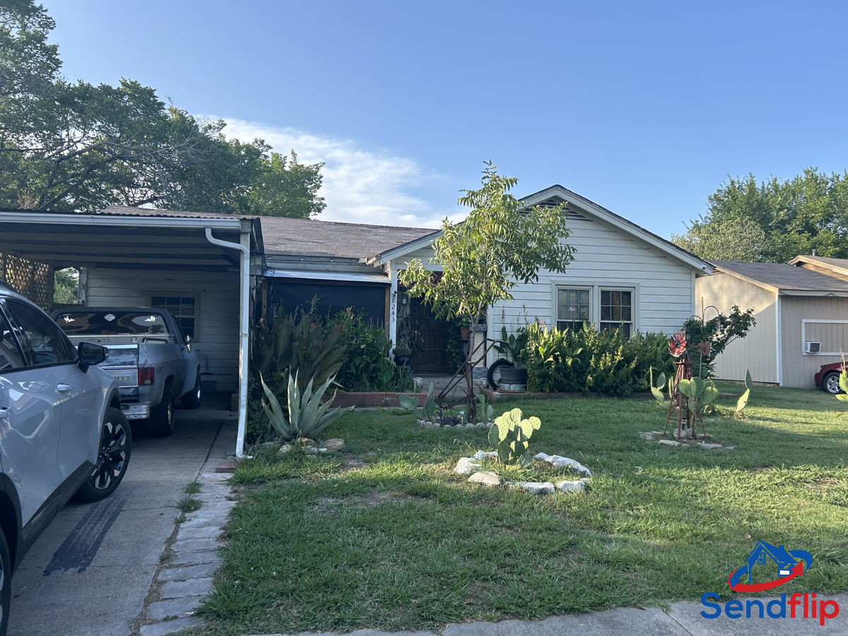 (PLEASANT GROVE - DALLAS)🔥 FCFS @ 115K!🔥 3/1 Fix and Flip!!! 😱