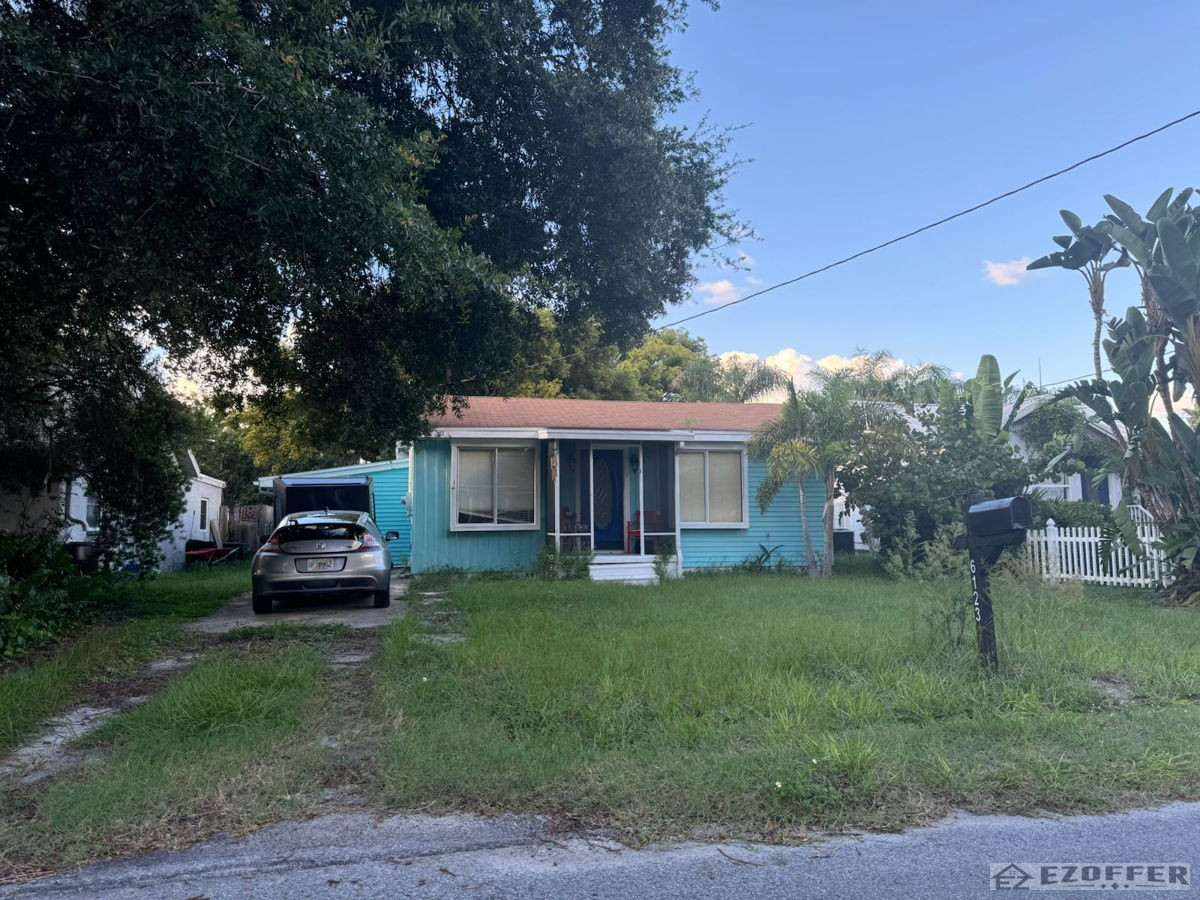 (Pasco County) New Port Richey, FL🏡2B/1B SFH ONLY $155k 💵 ARV $300k+