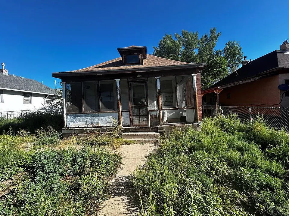 2 SFR, 1050 SQFT🌳 Great Opportunity in  Pueblo, CO 81003 🏡