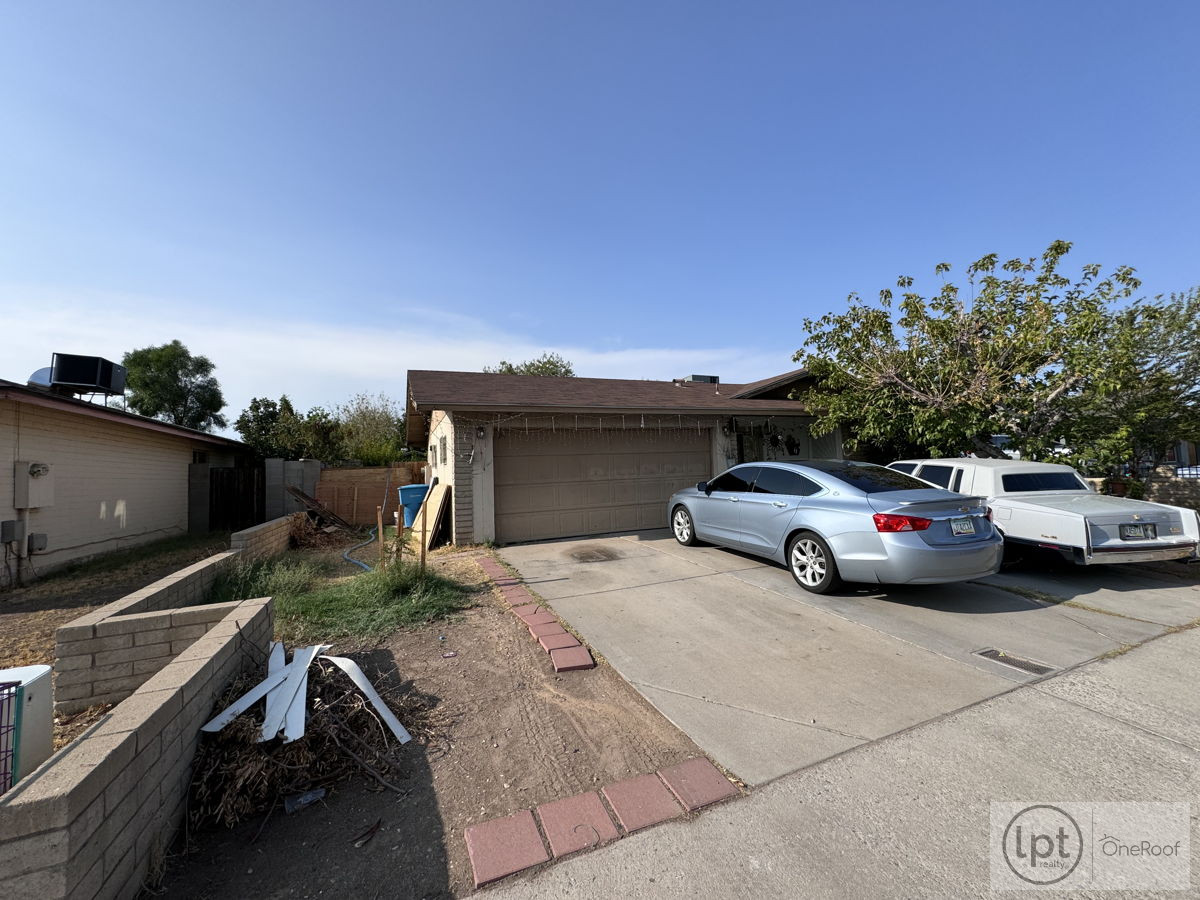 📍🏡Phoenix, AZ 85033 3/2 under 265k Fix n Flip🔨💹