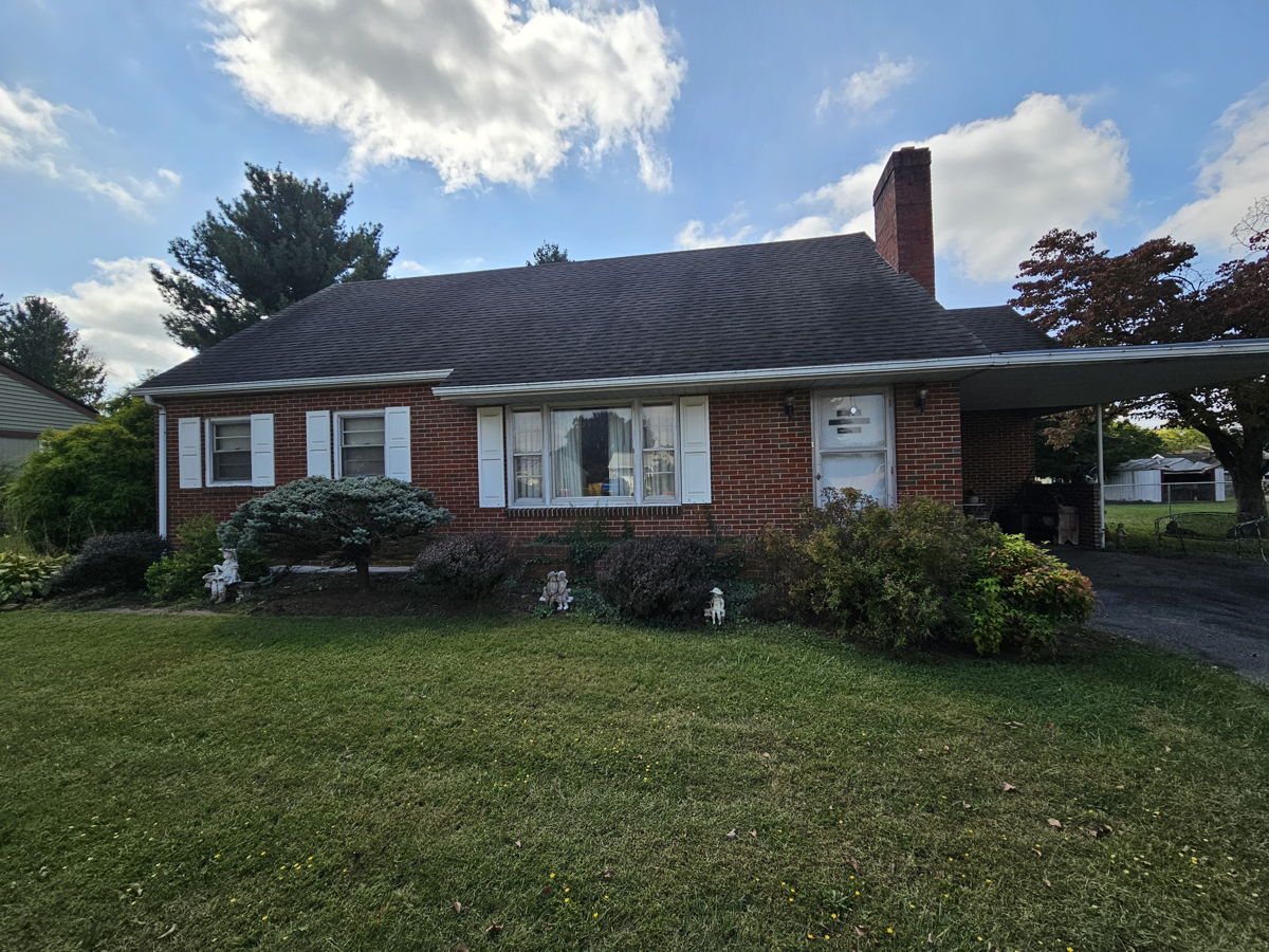 🏘️ Williamsport Near Hagerstown Detached Property $220K ARV 390k!!🦋