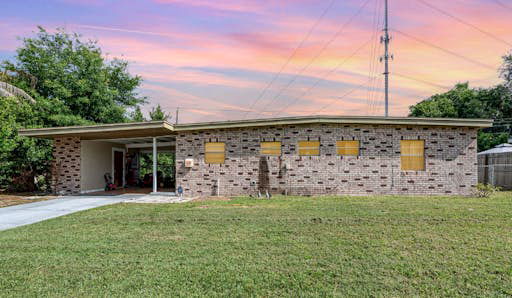32780 🚀 Titusville Flip – 2nd Cheapest SFH in the City! 🏡💥
