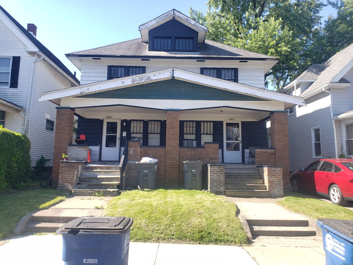 🏡🌟 Duplex in Toledo with Excellent Upside – Will Sell Fast! 🔥🏡