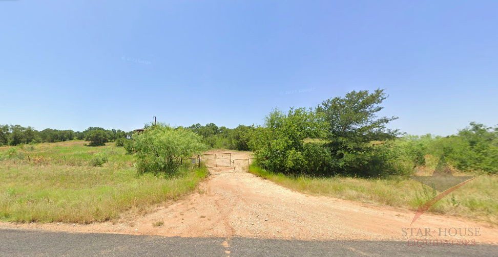 🚜4.5 Acres in Brownwood🚜 Unlimited Potential with No Zoning Restrictions!