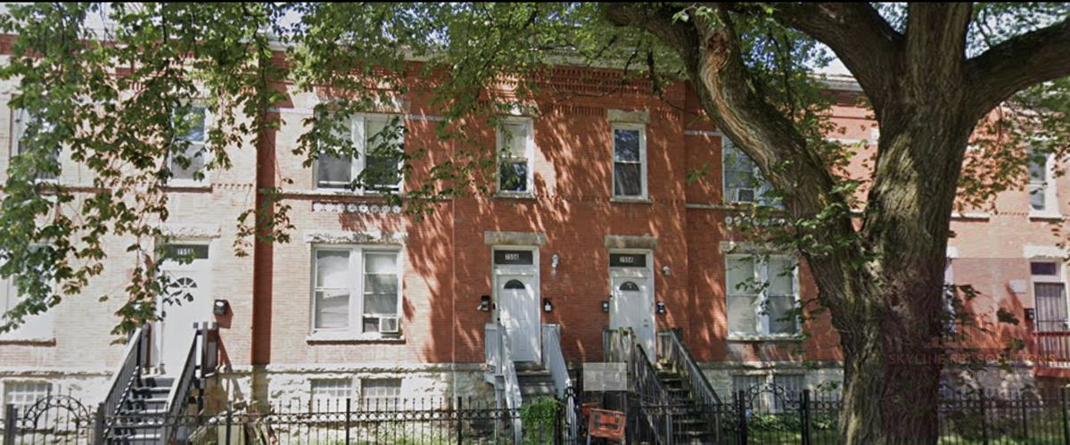 📍Chicago, IL📍 DUPLEX FOR SALE! Great Hold or Flip! ✅