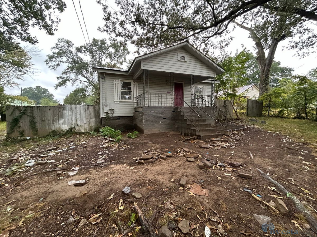 1715 K C Dement Ave, Fultondale, AL 35068