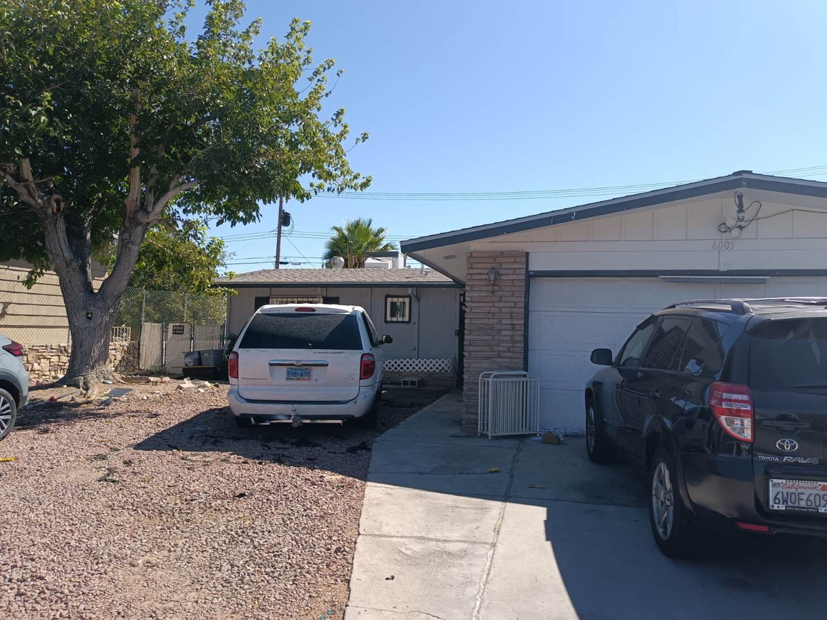 🔥🔥Off Market [Great Flip, KILLER DEAL!!] SFR w/POOL 🔥🔥