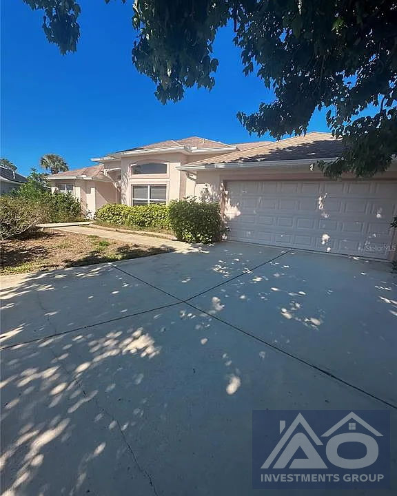 3 bed/ 2 baths in New Smyrna Beach 351k worth 490k!