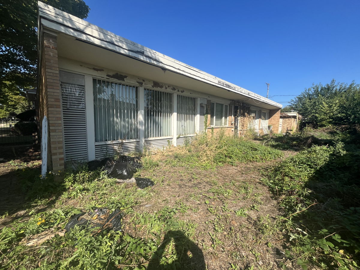 cash deal - brick sfh for 64,000