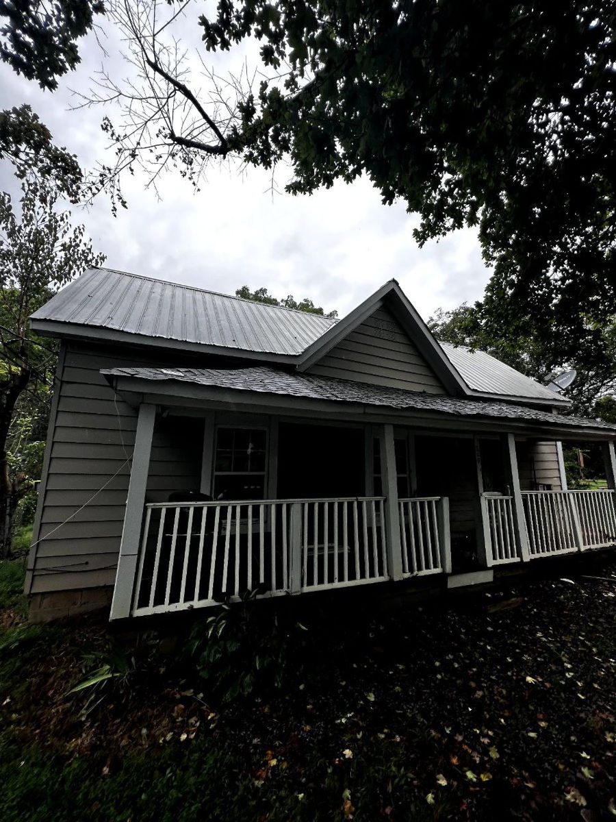 Off  Market 2 / 1 Property in [Lexington] – Investor Special!