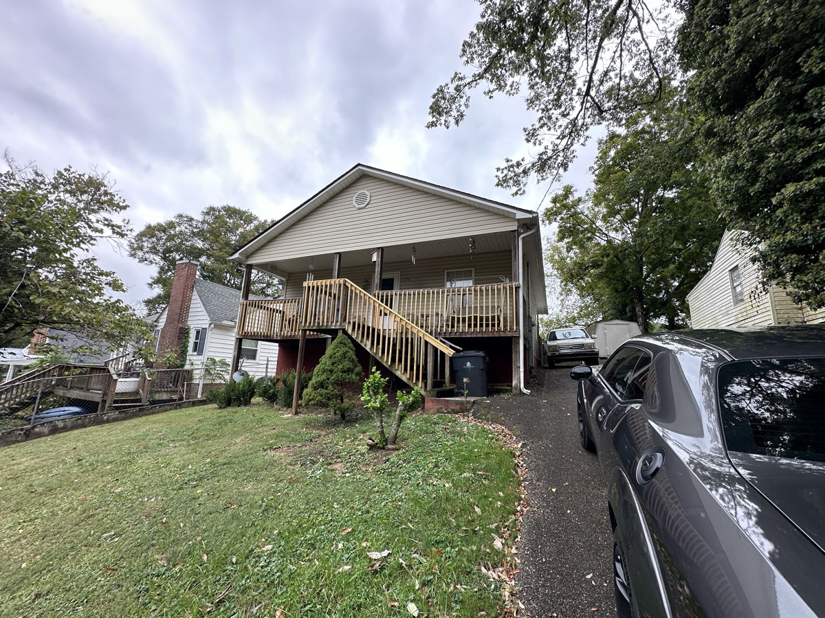 🔥Very Light South Knox Flip! | Knoxville, TN | Click for Pictures!🔥