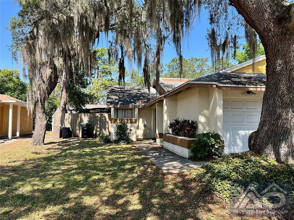 2 bed 2 bath duplex in Orlando, FL! for only 199k