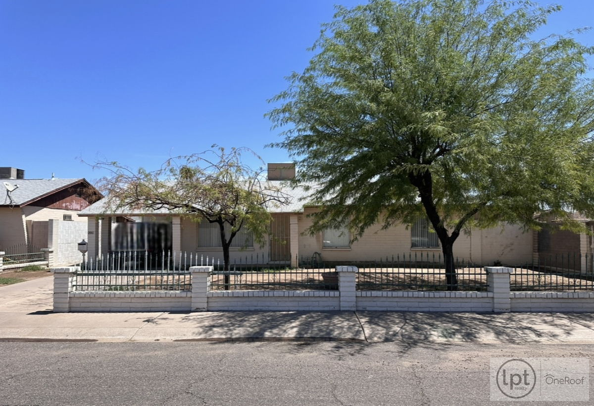 🚨🏡3/2 in Maryvale under 300k!💹✨