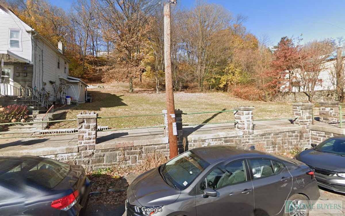 Vacant Land Investment Opportunity in Wilkes Barre, PA 🌳