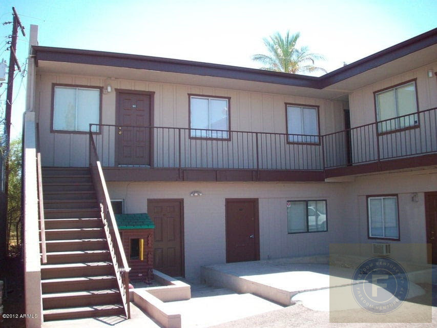 GREAT FIX AND FLIP OR BUY AND HOLD IN PHOENIX AZ 85017 8 PLEX