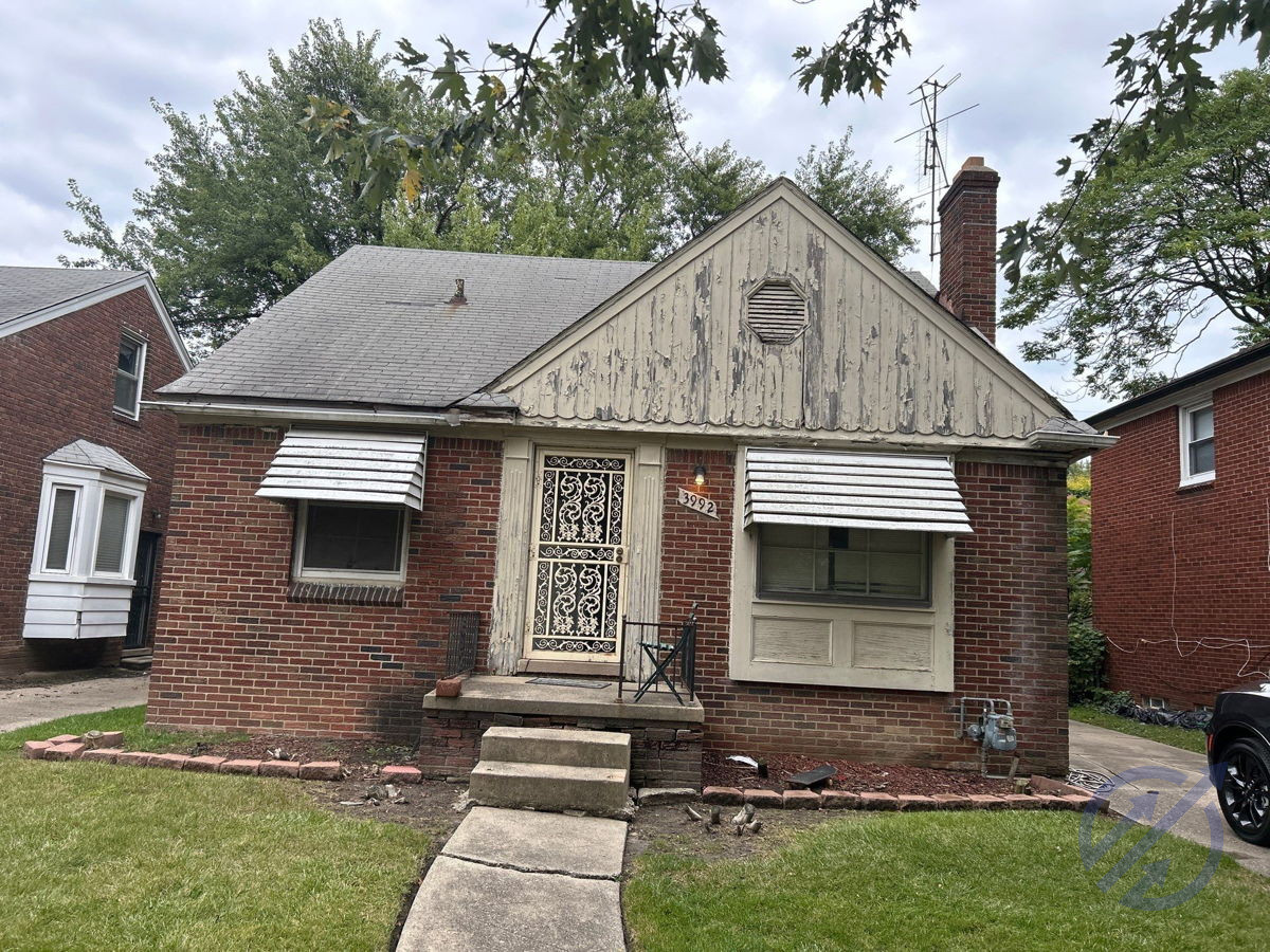 🏡 MORNINGSIDE Gem | 📍 Detroit, MI 48224 | See Photos Inside! 📷