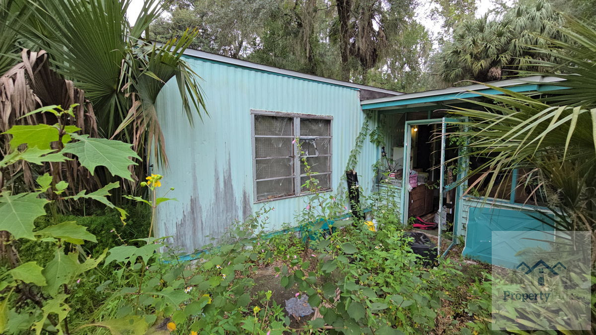 (San Mateo, FL) 2🛏️ 1🛁 Mobile heavy fix or scrap for new mobile