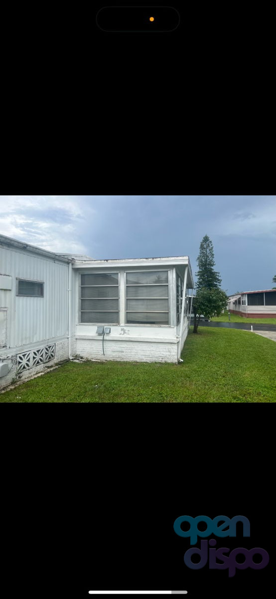 🏡 Fix & Flip in Pompano Beach: 2 Bed/2 Bath Mobile Home