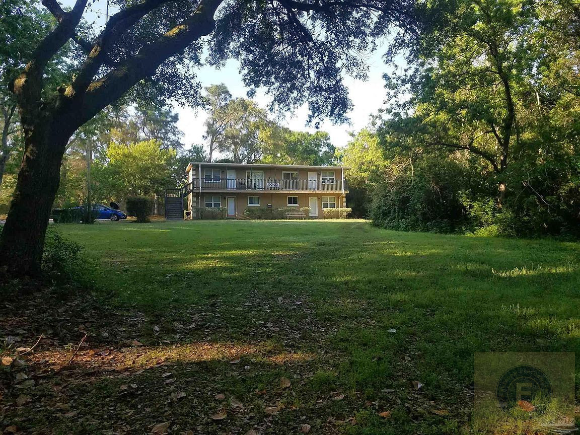 GREAT FIX AND FLIP OR BUY AND HOLD IN PENSACOLA FL 32507 4 PLEX