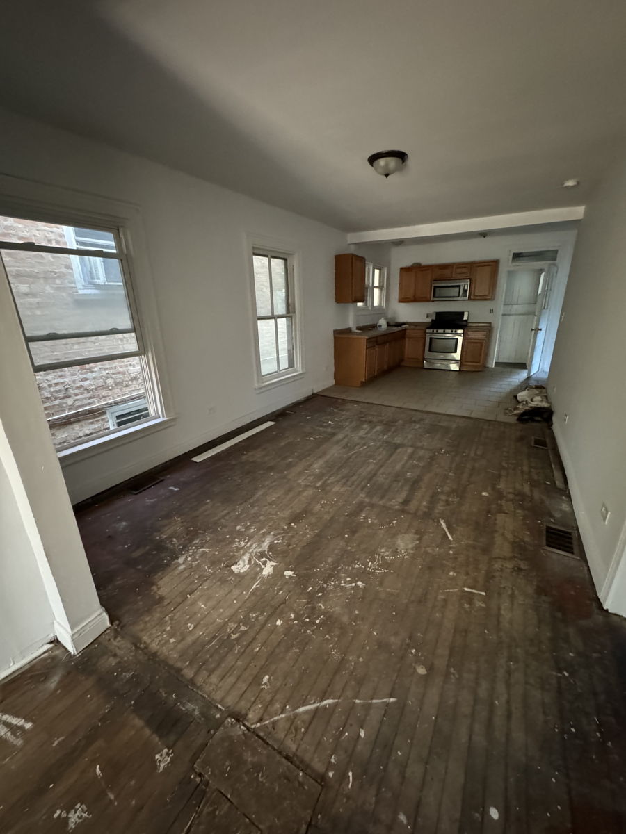 Quick fix n' flip in Cicero, IL 60804 - 159,000
