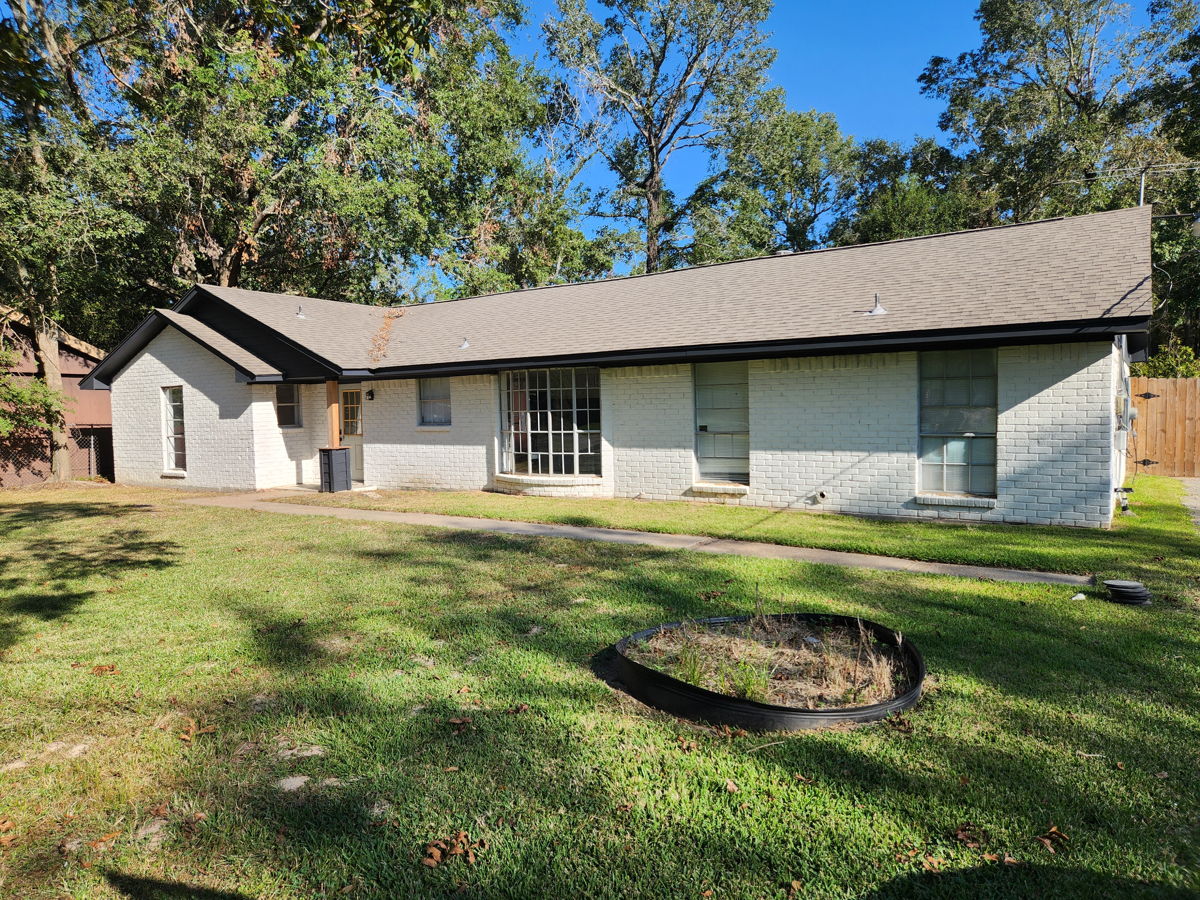 🔥🏡 EASY Fix and Flip Opportunity!!! Porter , TX  77365 🔥🏡