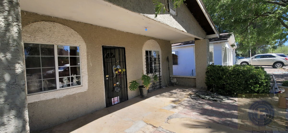 GREAT FIX AND FLIP OR BUY AND HOLD IN DOUGLAS AZ 85607