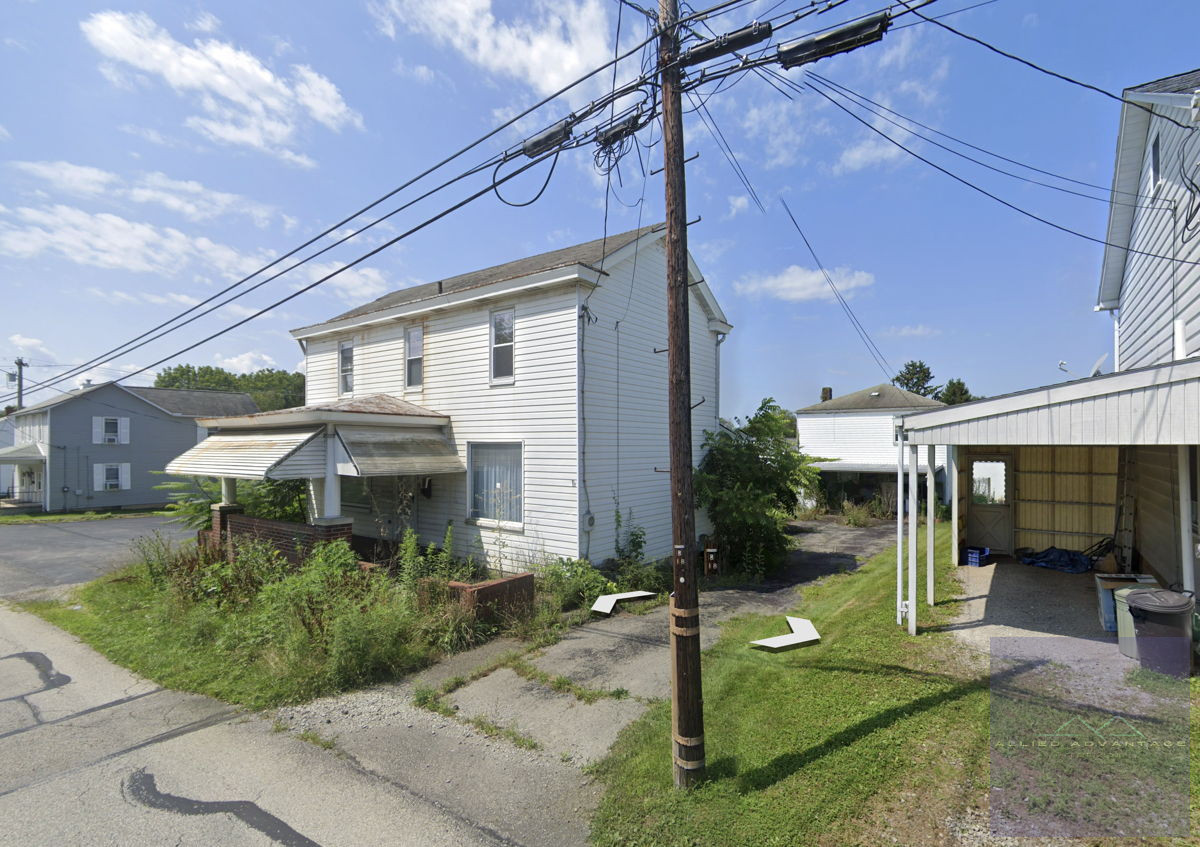 Separately Metered Cash Cow Opportunity 🤠 2 SFR's on 1 Lot 🏡