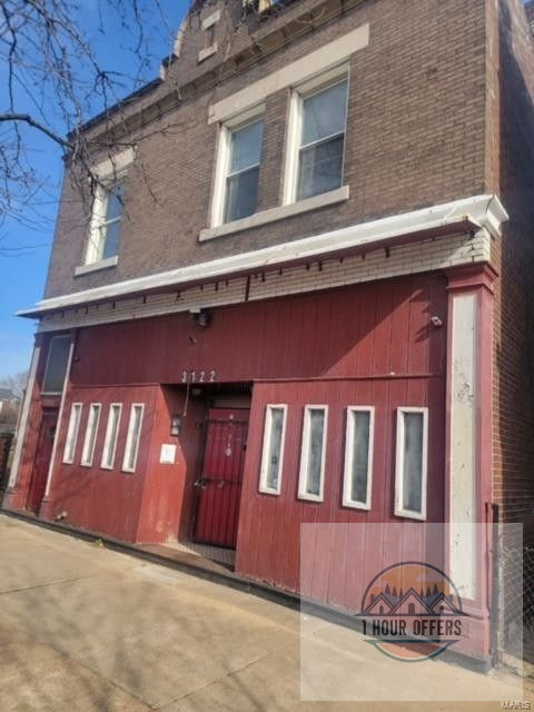 💎St. Louis | 🏢Commercial / Residential 🏠| 3,885 sqft Total✅