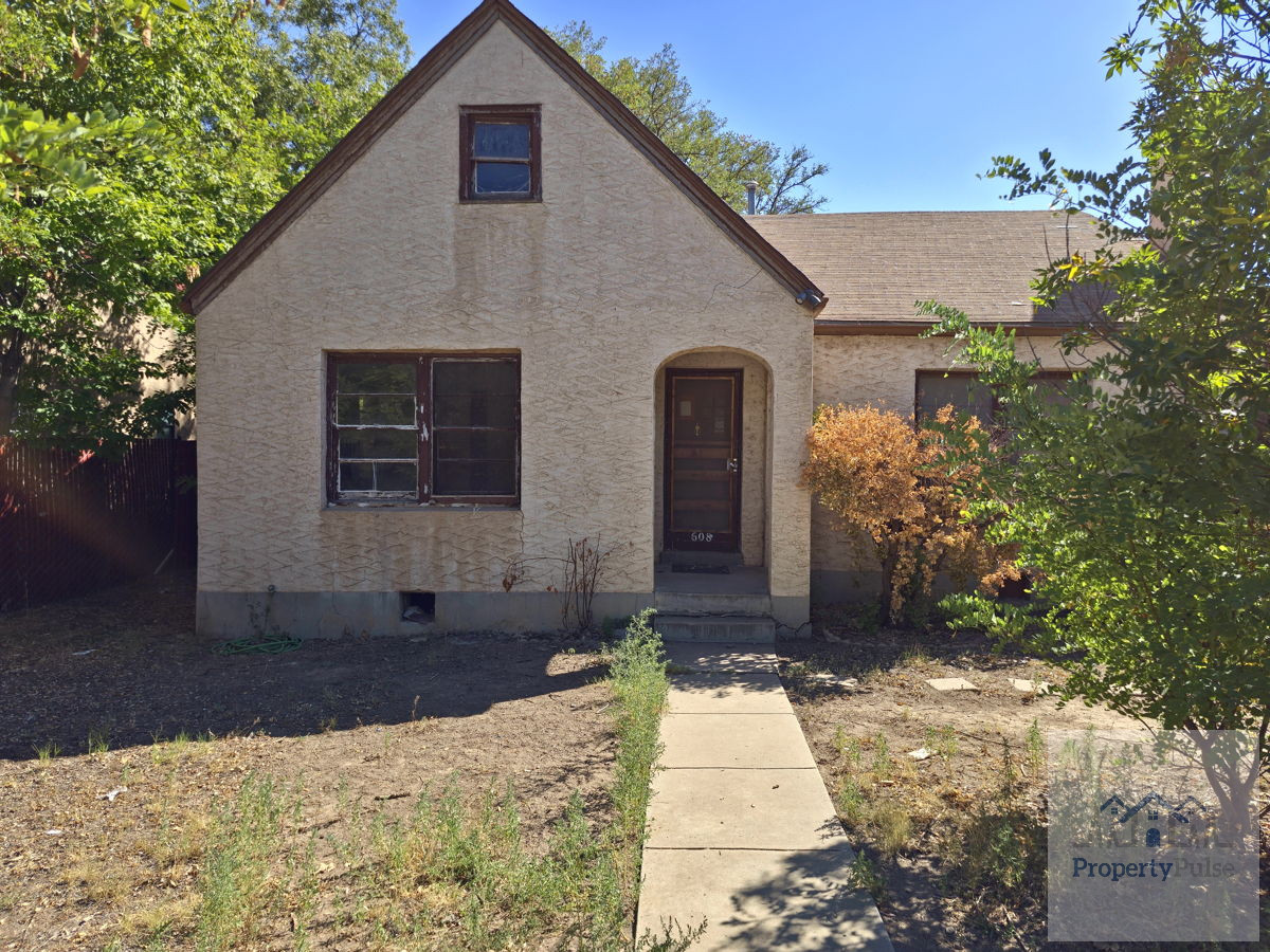 (Roswell, NM) 3🛏️ 1.5🛁 SFH Great Flip Opportunity or Buy and Hold Opportunity