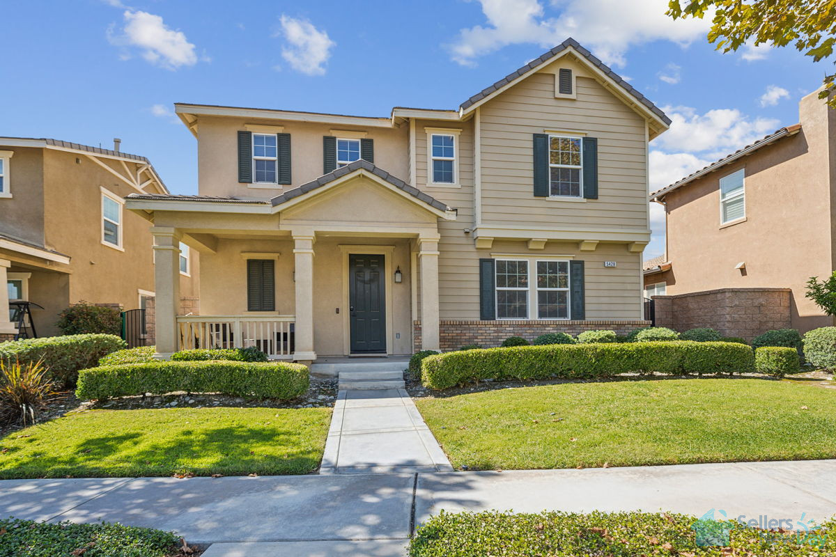 🎉🏡 FONTANA 👀 SFR 🏡  🎉