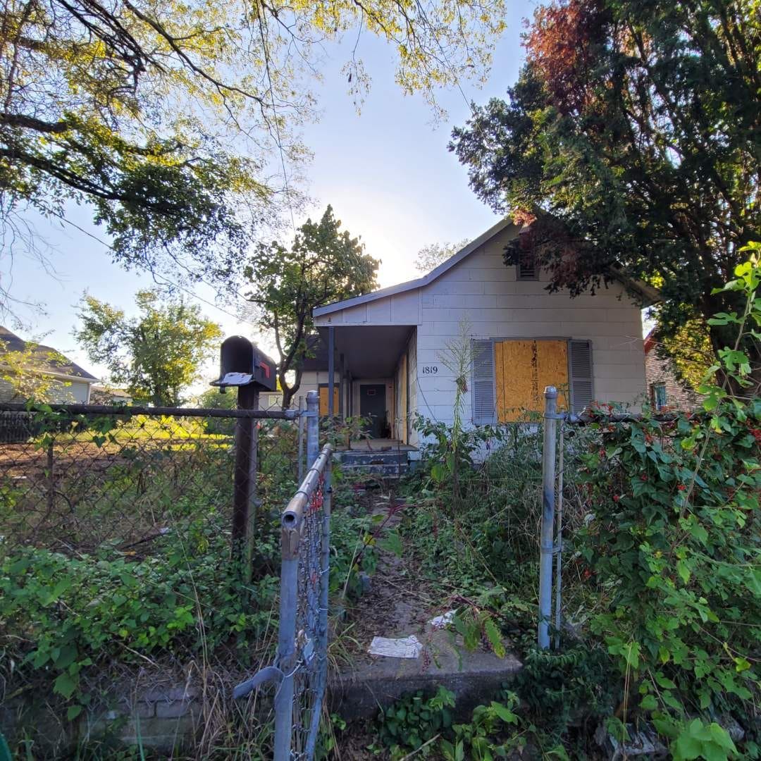 🏚️ Nashville, TN 37208 /💰$65k Profit Opportunity💰/ Click for photos📲