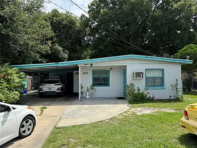 7,802 SQFT for Sale in Lakeland, FL 33805 – Ideal Investment! 📈