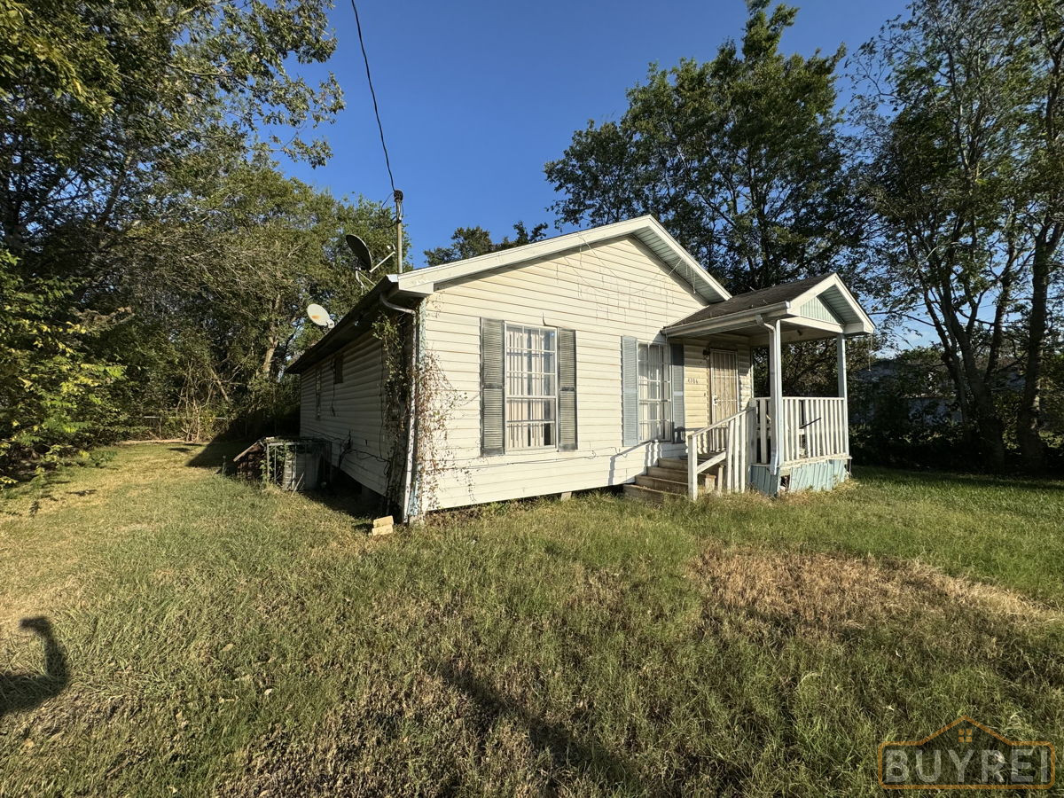 Northeast Houston📍New Flip Opportunity 🏚️Submit Offer NOW ➡️
