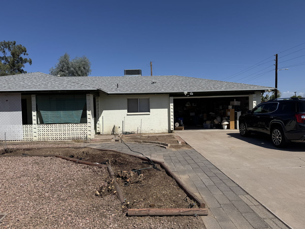 Phoenix Home 5902 W Wolf St Phoenix, Az 85033