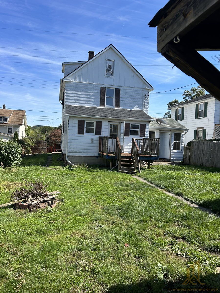 🏡Sharon PA🔥 Flip or Buy and Hold Deal! 🤩3 Bed 1.5 Bath Starting at $60,000🔥