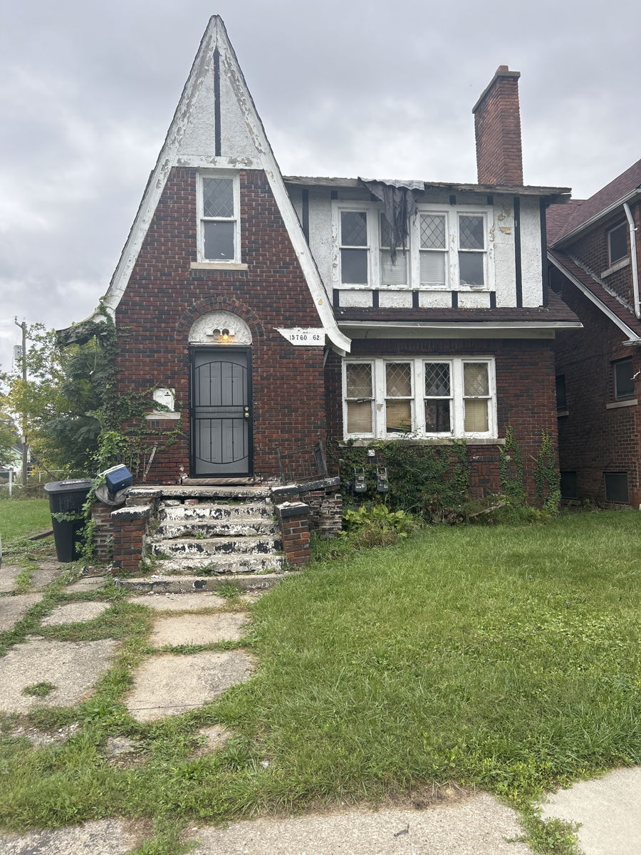 💥Hot Flip Market - EZ MONEY 💥 in Detroit, MI 48238💥