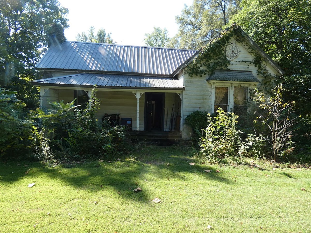 Memphis, TN 38116 | 3b 1ba under $50k | ARV $220k 💰🦅🏚️