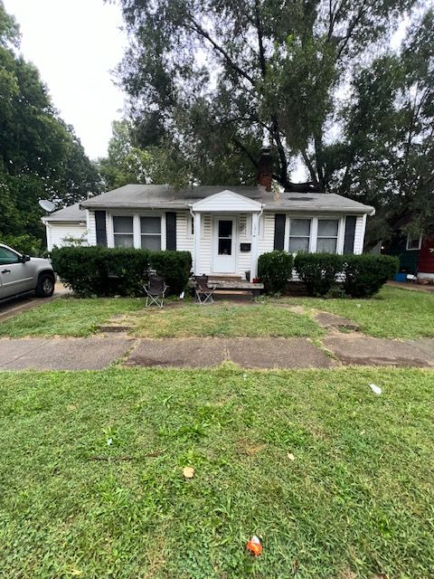 2-Bedroom House with Tenants Ready to Generate Income!