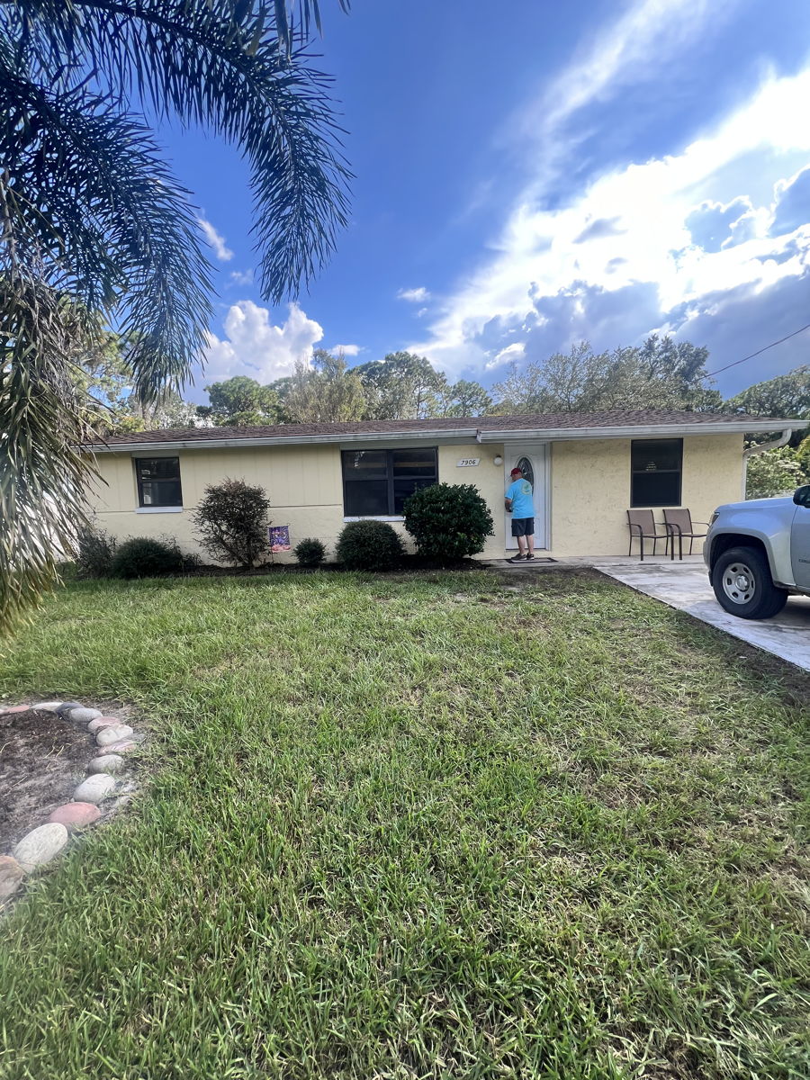 🔥🏡 3 / 1 Hudson Home on Buildable Double Lot Opportunity 🏡🔥