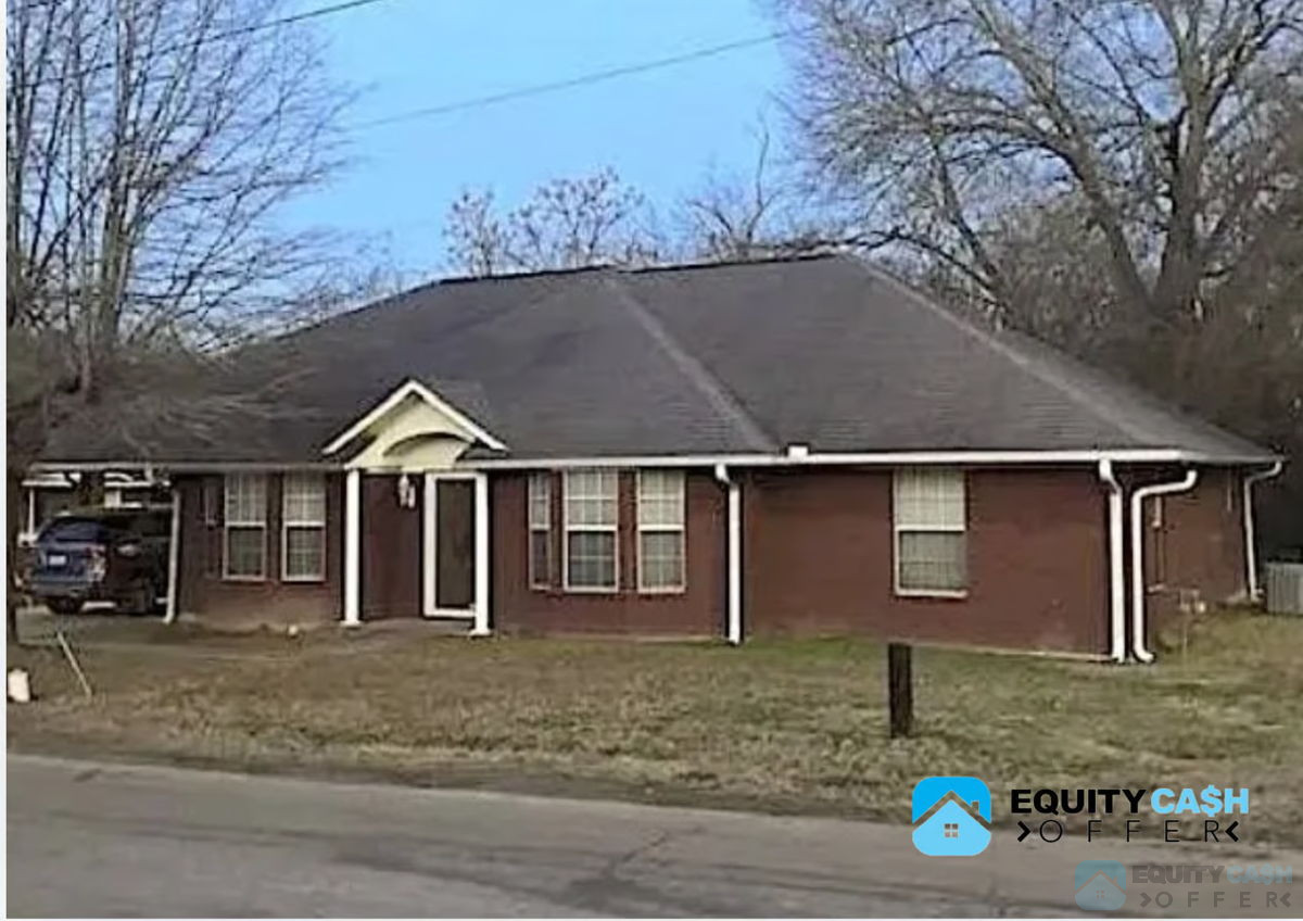 🔥3/2 SFH + 5 Lots | Pittsburg, TX | $200k Asking!🔥