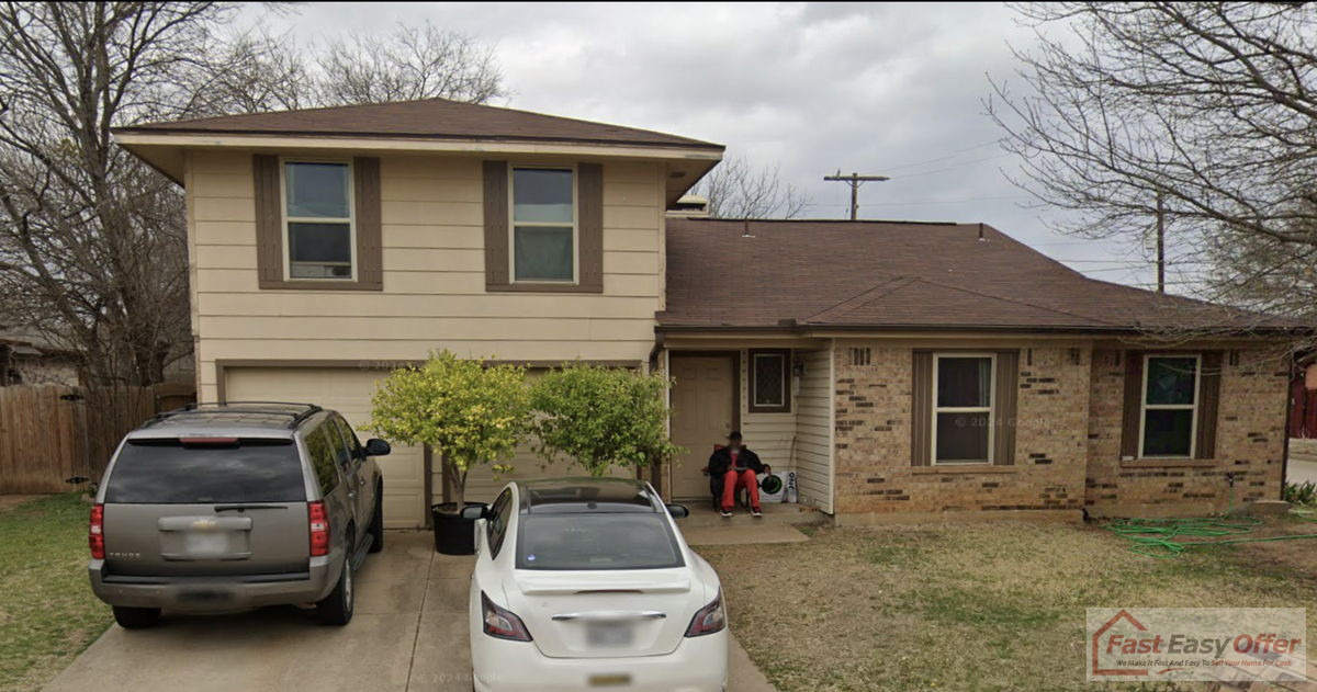4B 3Ba Property in Burleson