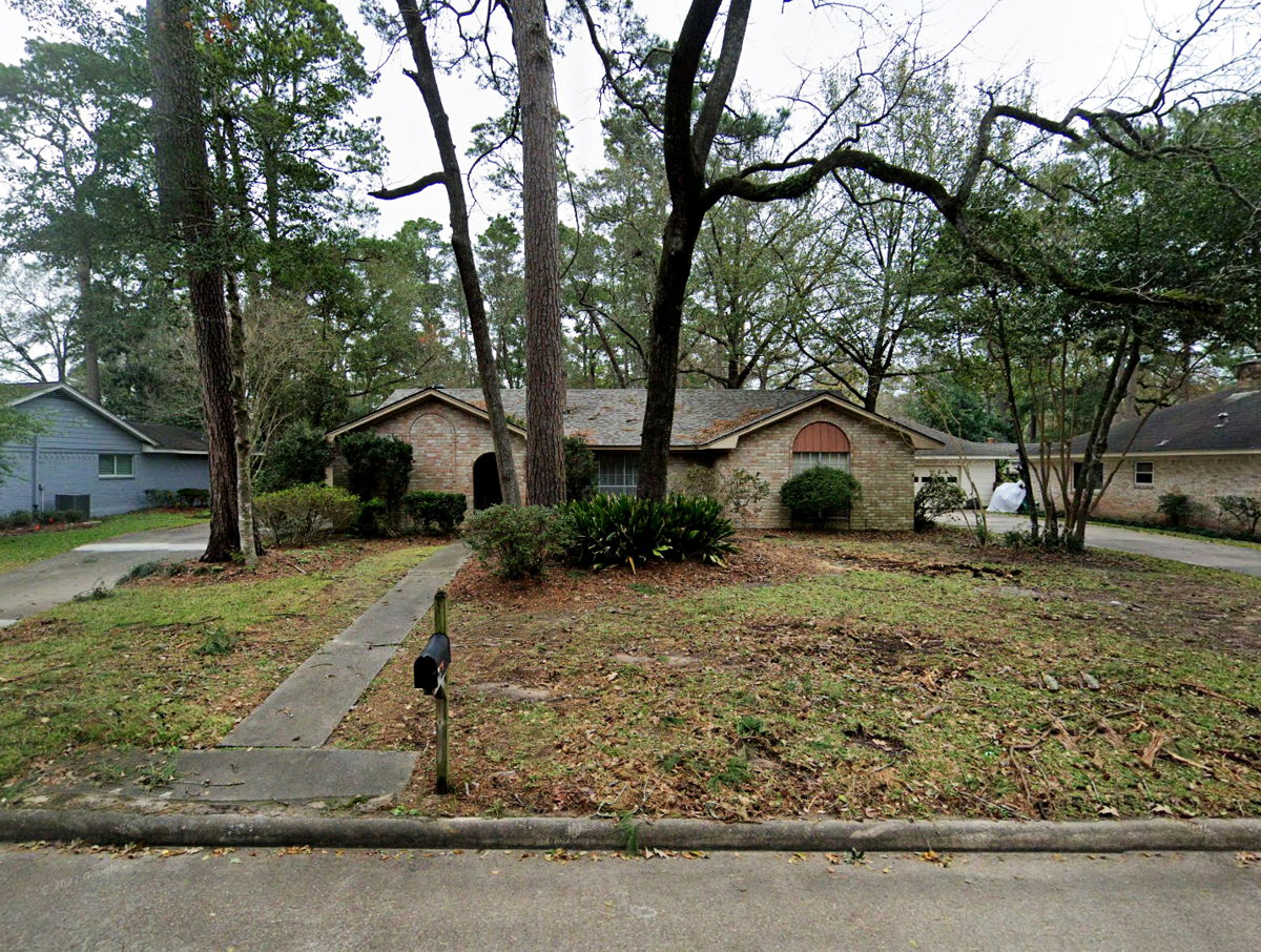 77339 🌟 Cosmetic Remodel Opportunity – Spacious 4 Bd Home in Humble, TX! 🏡
