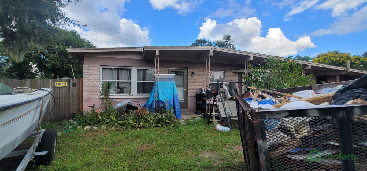✨ Charming Single-Family Residence with Room to Grow! 🌿