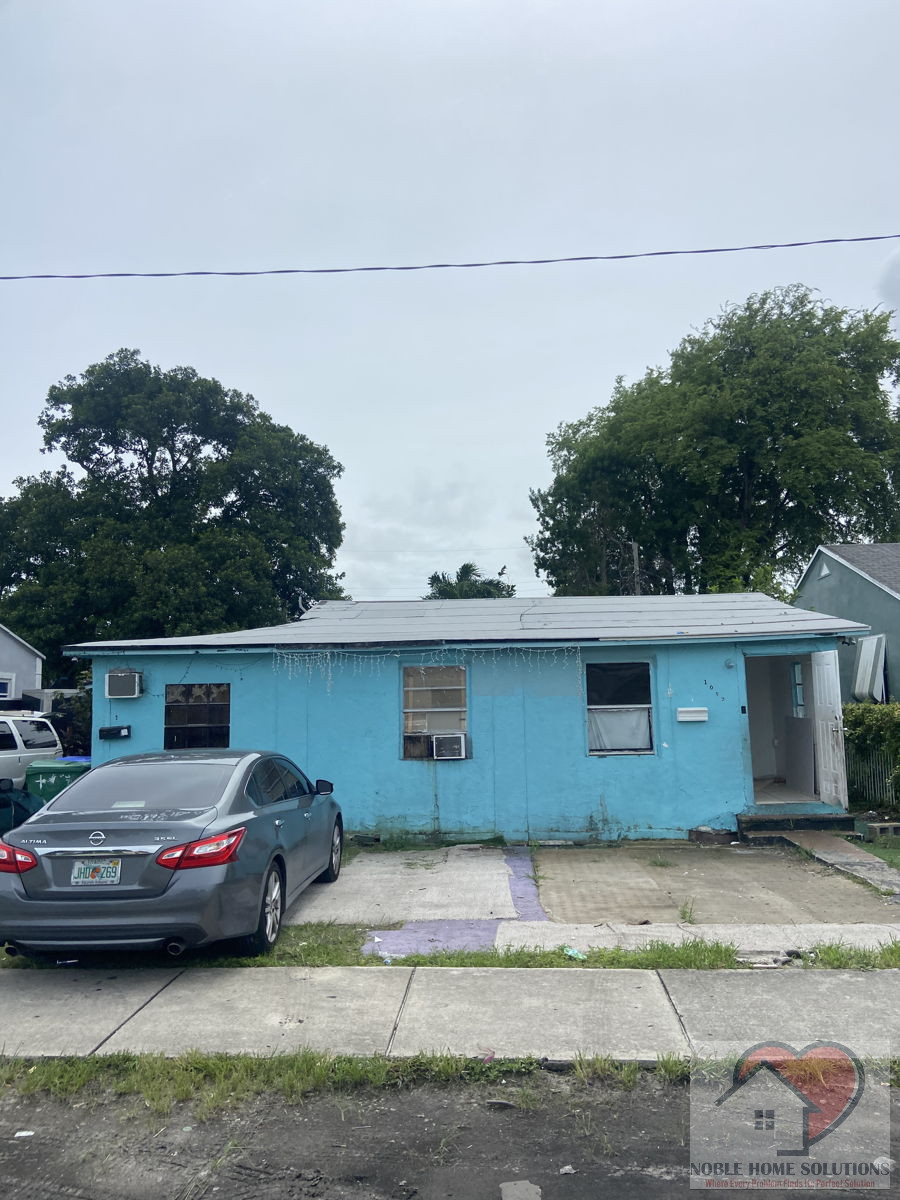 Miami Triplex – Income Producing Property