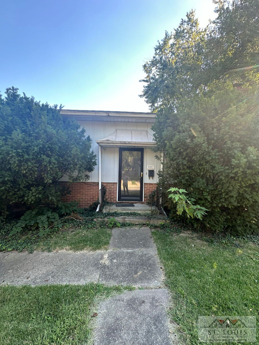⭐ 5507 W 51st St, Roeland Park, KS 66202
