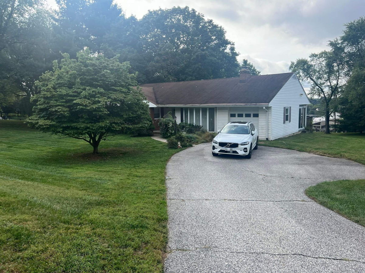 Rare Lutherville-Rancher/Dulaney Valley HS on 1.3 Acres (NOT IN MLS)