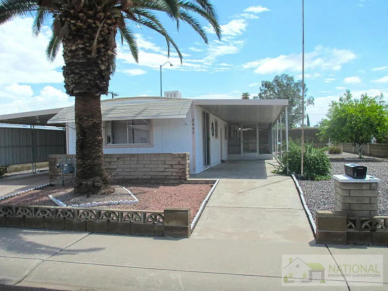 2447 N Barber Dr Mesa, AZ 85215
