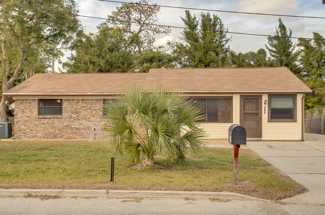 Eustis Heights