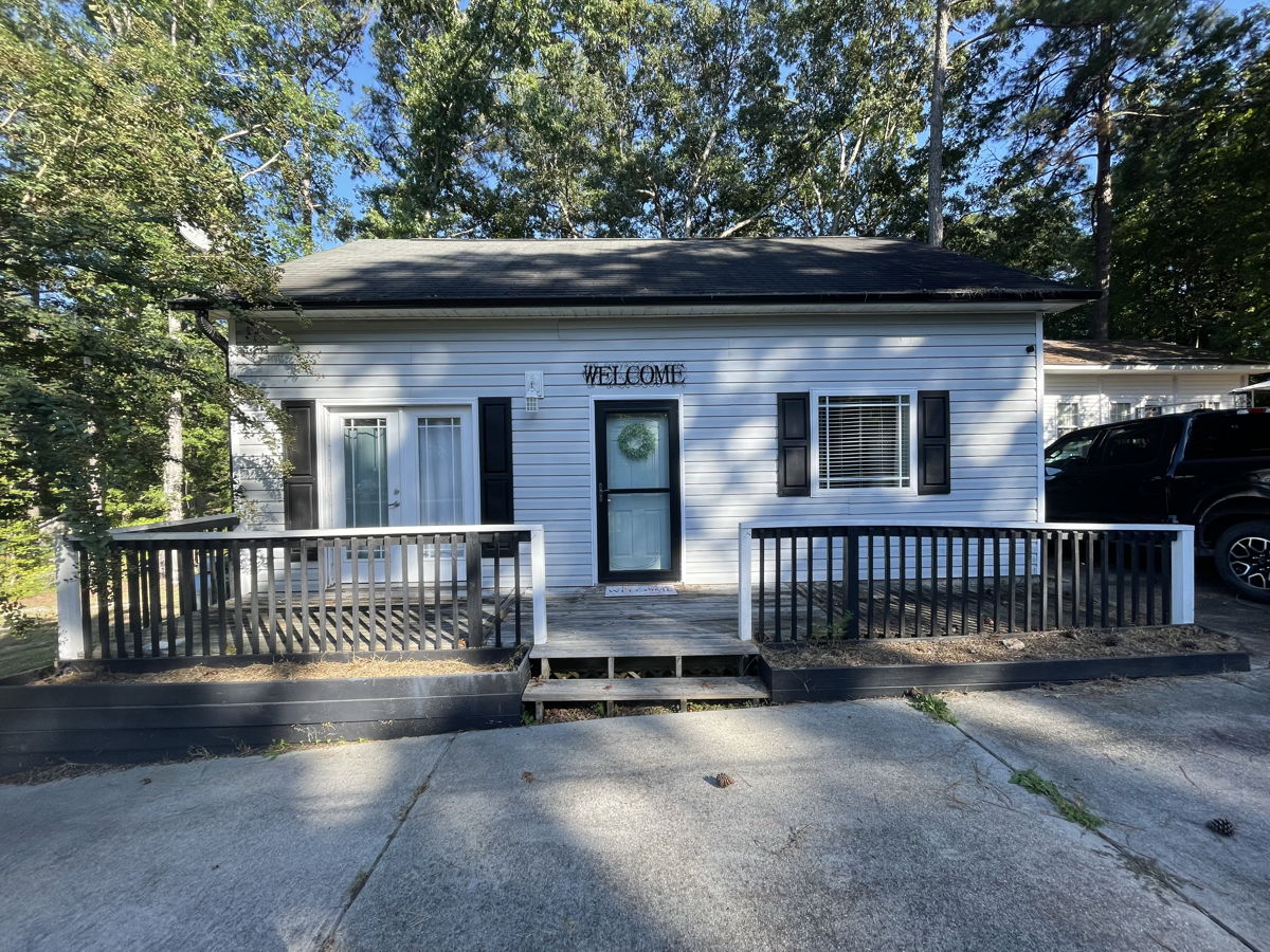 Lake Royale RARE FIND For Under $200k