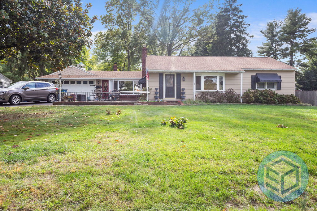 🔥🏚️ Chalfont, PA | High-Potential Flip Opportunity! 🏚️🔥